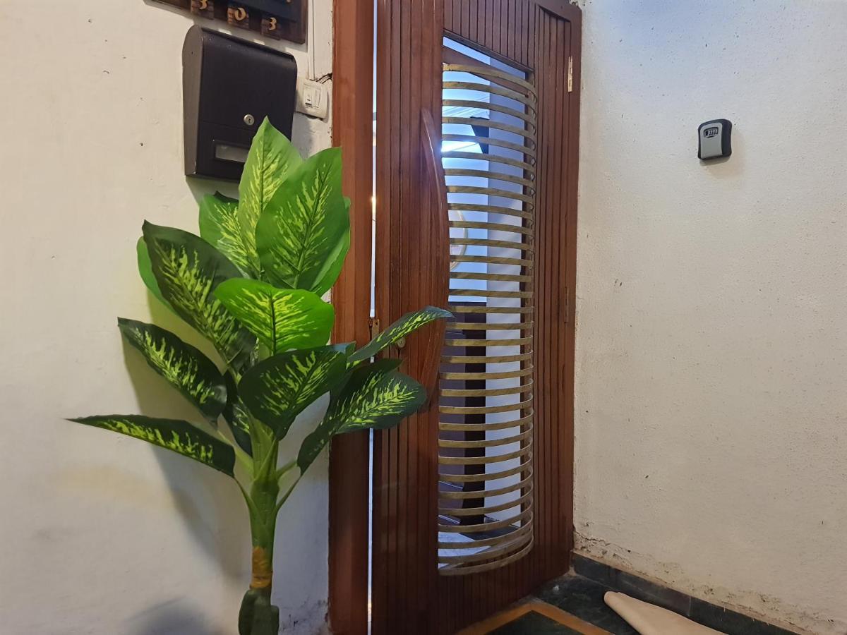 Osi Apartments Perry Cross Bandra West Bombay Esterno foto